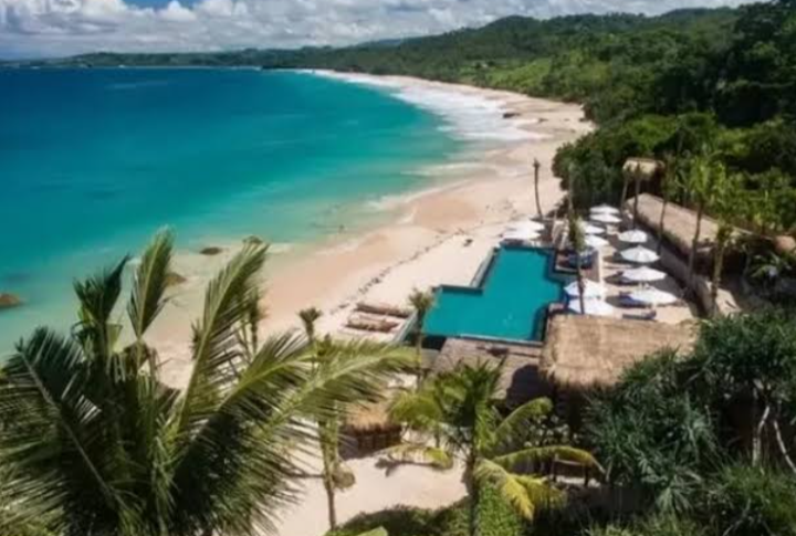 Pesona Pantai Nihiwatu: Surga Tersembunyi di Ujung Timur Indonesia