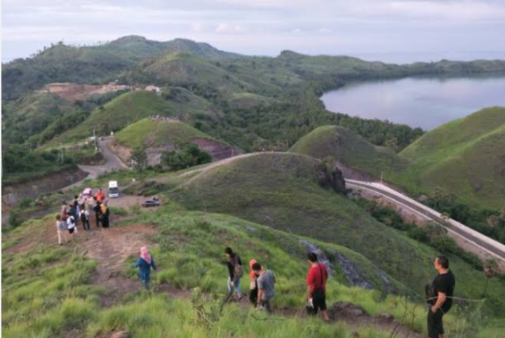 Pesona Romantis ini Hanya Ada di NTT: Bagi 2 Sejoli Menyentuh Hati