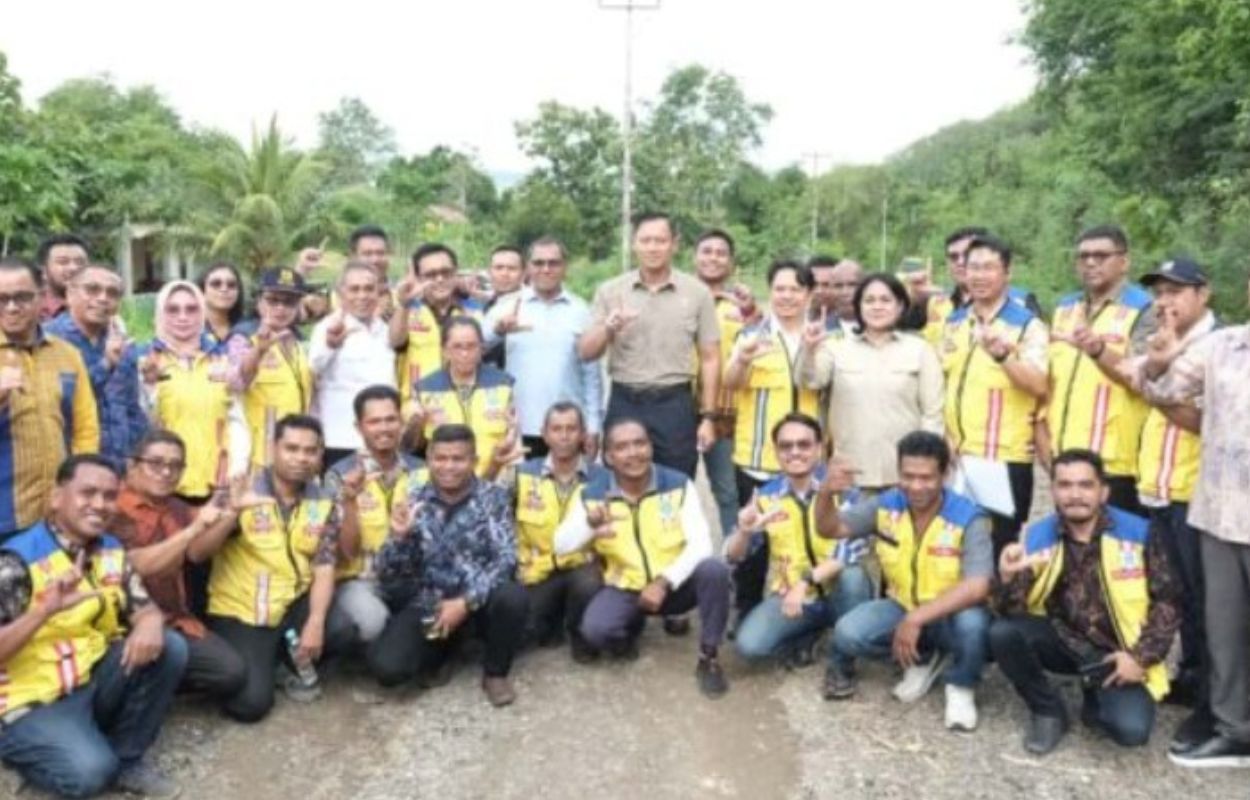 AHY Kunjungi NTT Soroti Penguatan Infrastruktur Udara