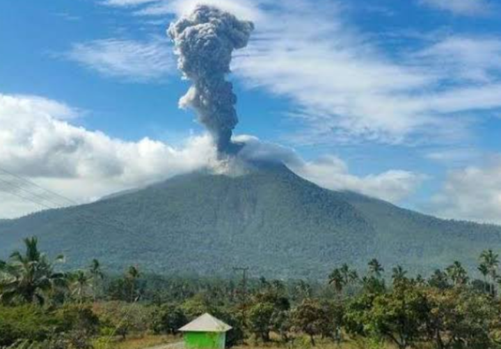 Transisi Darurat ke Pemulihan Dampak Erupsi Gunung Lewotobi Laki-laki Resmi Ditetapkan