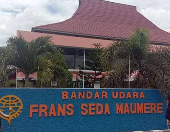 Bandara Frans Seda Tutup Sementara imbas Abu Vulkanik