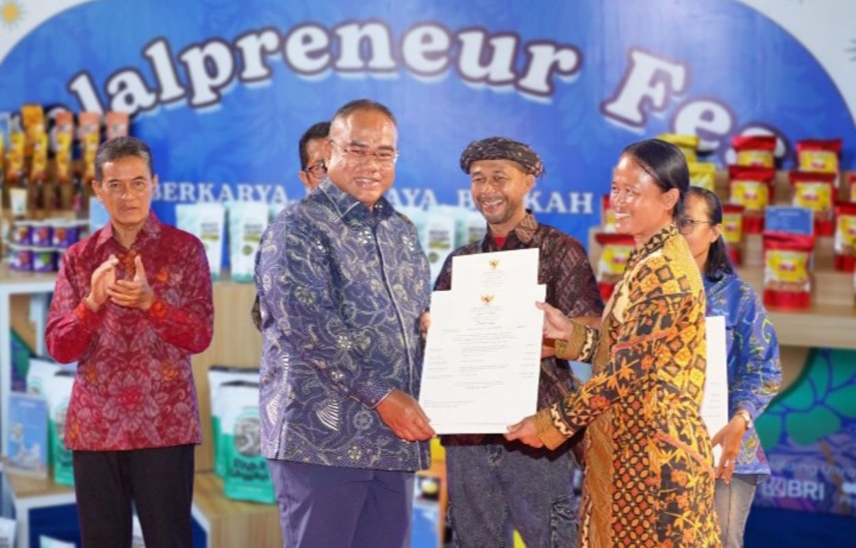 PNM Sinergi MES Dorong Usaha Ultra Mikro Naik Kelas Lewat Produk Halal