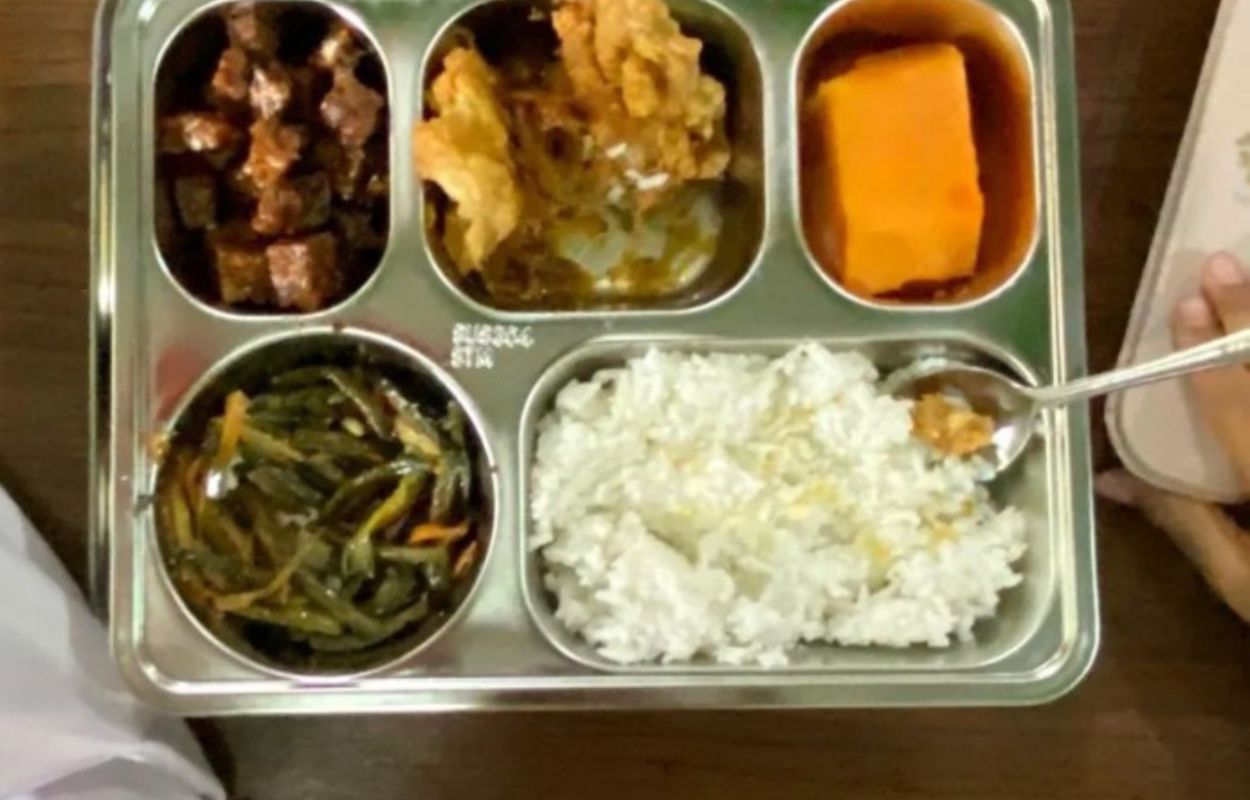 Polisi Gerebek Ruko di Jakut, Dalami Dugaan Peredaran Nampan MBG Palsu