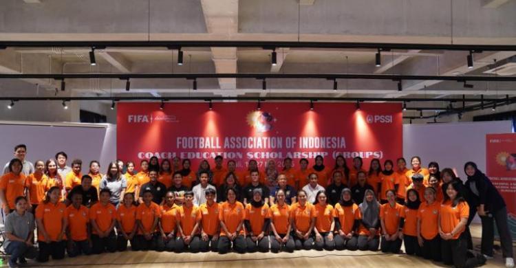 Catat Sejarah: Indonesia Negara Pertama Gelar Program Beasiswa Pelatih Wanita bersama FIFA