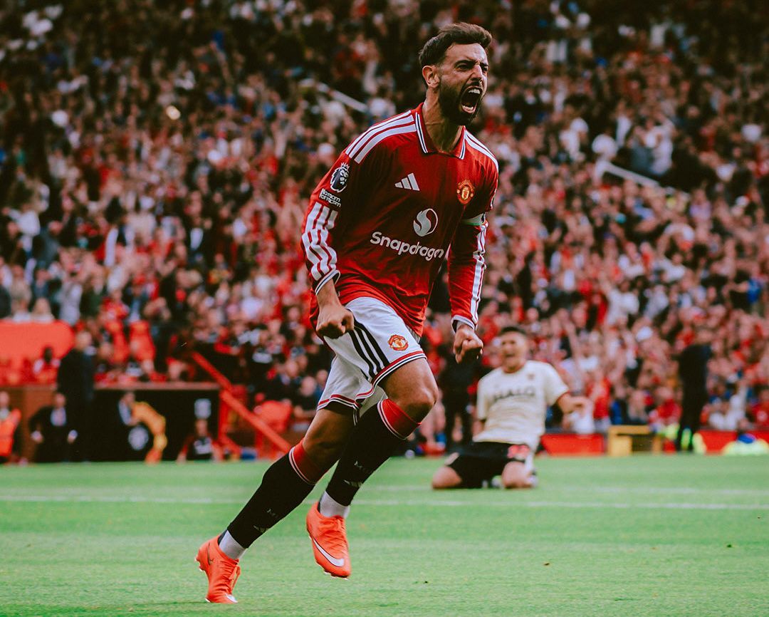 MU Hajar Ipswich 5-2, Bruno Fernandes Cetak Hattrick di Old Trafford