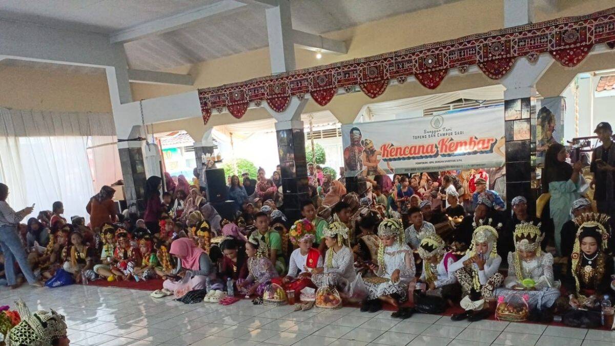 Tradisi Ngarot Desa Nunuk, Ritual Turun Temurun Sambut Musim Tanam