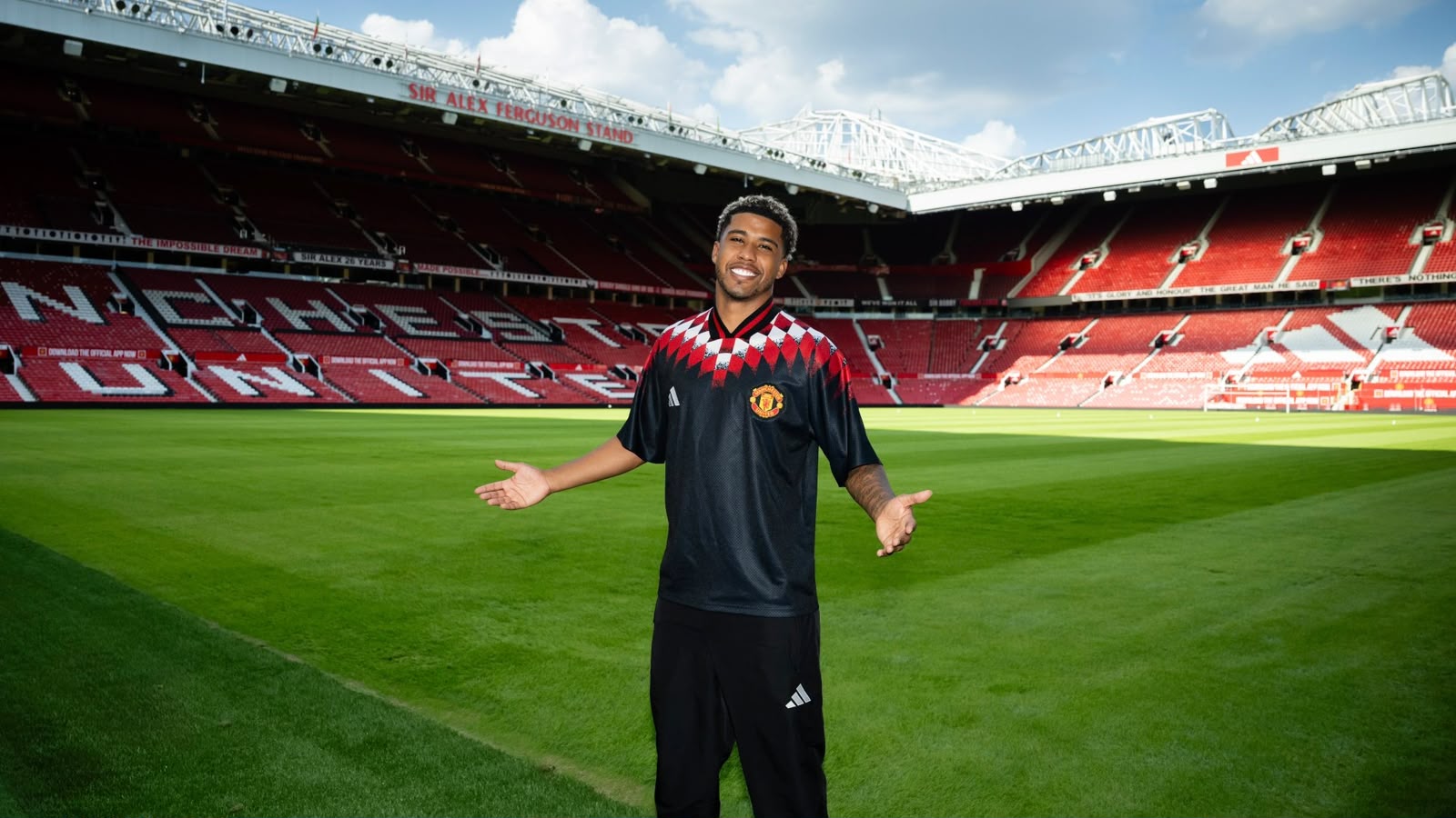 Andrey Santos Gabung Manchester United, Siap Bersinar di Era Michael Carrick