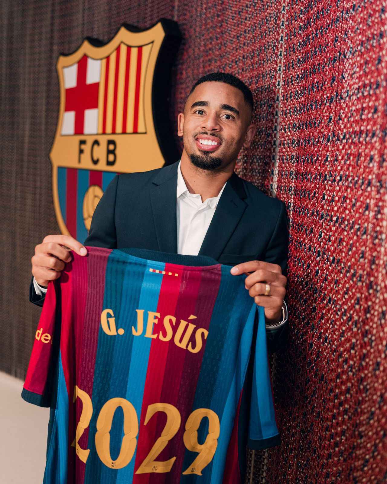 Gabriel Jesus Tinggalkan Arsenal, Resmi Jadi Pemain Baru Barcelona