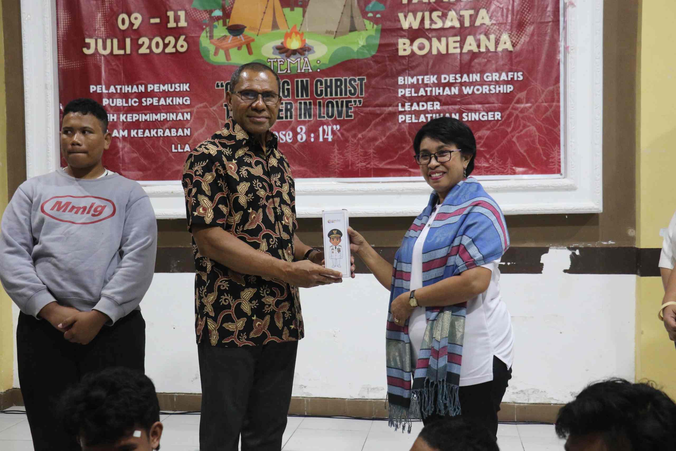 Wagub NTT Tekankan Pentingnya Doa dan Kepemimpinan Berkarakter di Camp Pemuda GMIT