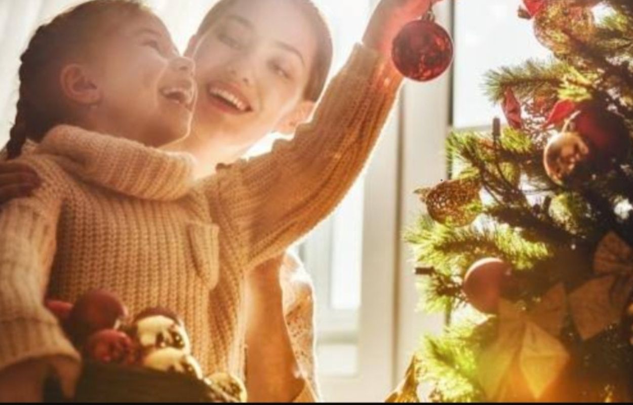 Entah Kenapa Deretan Artis ini Hindari Perayaan Natal