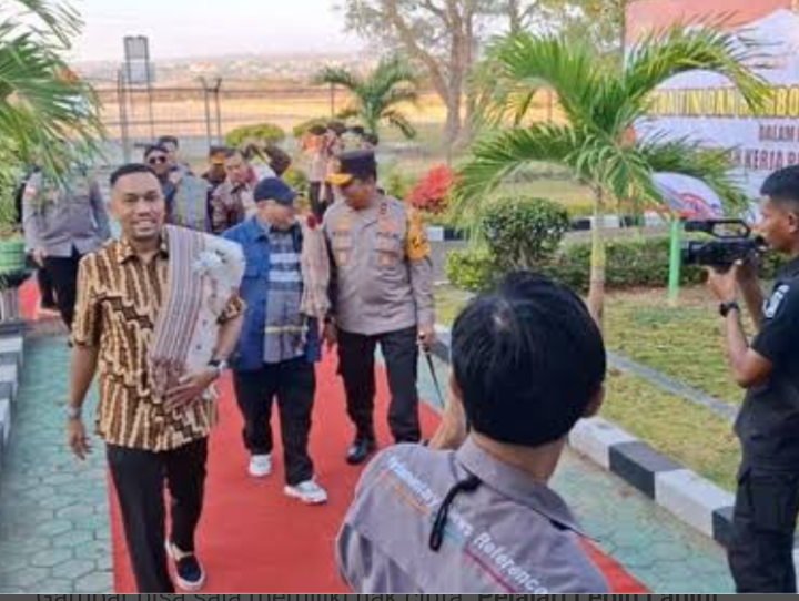 14 Anggota DPR Reses ke Polda NTT, Tiba di Bandara El Tari Pakai Jet Pribadi