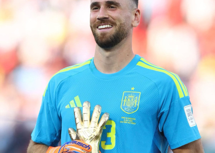 Kiper Spanyol Unai Simon Dinobatkan sebagai Peraih Sarung Tangan Emas Piala Dunia 2026