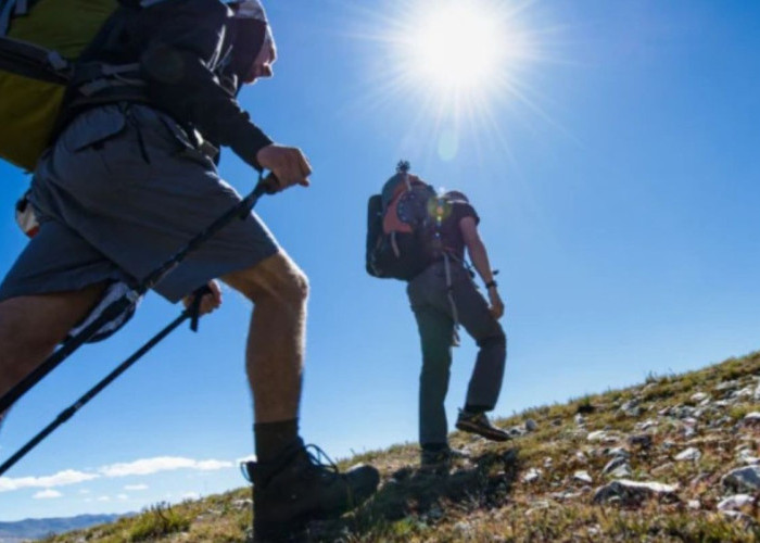 Pakar Berkata: Hiking di Dataran Tinggi Picu Hipertensi Paru bagi Orang Berisiko