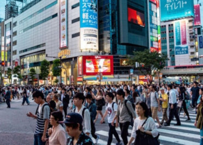 PM Sanae Takaichi Blak-blakan Masalah Terbesar Jepang Jangka Pendek dan Jangka Panjang