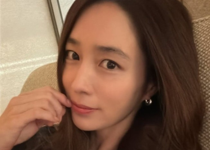 Update Episode 11 'Okay, Let's Divorce' Penyebab Lee Min-jung Menangis Tersedu-sedu