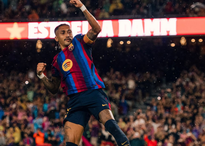 Raphinha Hattrick, Barcelona Libas Racing Santander 7-2