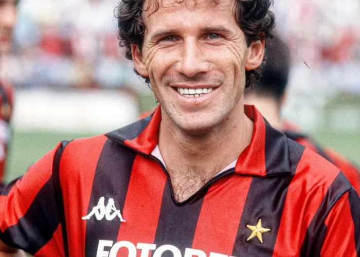 Franco Baresi Meninggal Dunia, Warisan Sang Libero Abadi di AC Milan