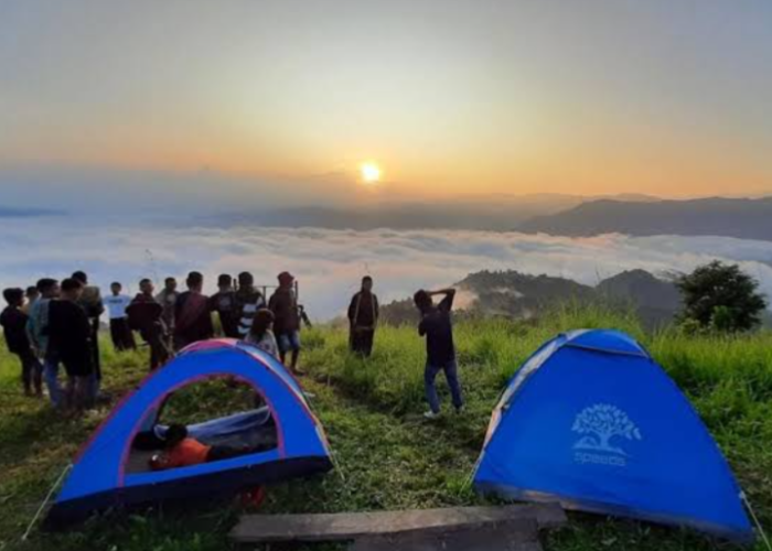 Titik Keindahan Sunrise di NTT: Mentari Pertama yang Menyentuh Bumi Nusantara