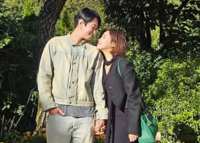 'Kebahagiaan Jelang Pernikahan' Solbi dan Lee Kyu-han, Ungkap Foto Berdua