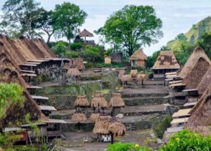 Penunggu Kampung Adat Bena Bajawa di NTT, Bukan sekedar Batu