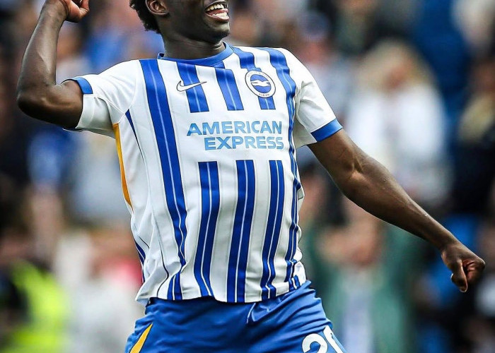 Carlos Baleba Sudah Sepakat dengan Manchester United, Kini Tinggal Negosiasi dengan Brighton