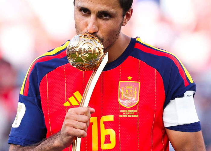 Rodri Raih Golden Ball Piala Dunia 2026, Kalahkan Messi dan Mbappe