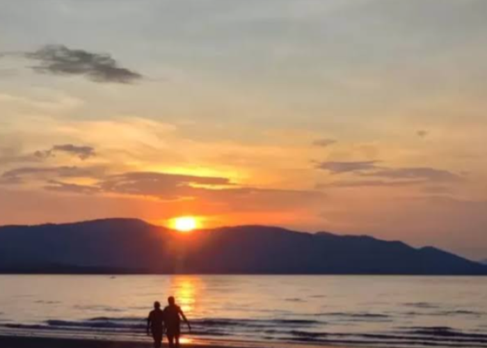Pantai Sut Dampek, Spot Snorkeling Asik di Timur Flores