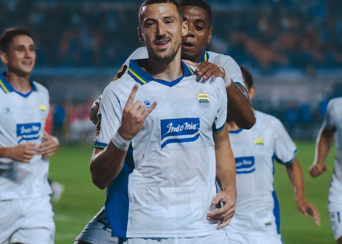 Gol Balsa Sekulic Antar Persib Amankan Tiket Semifinal Piala Presiden 2026
